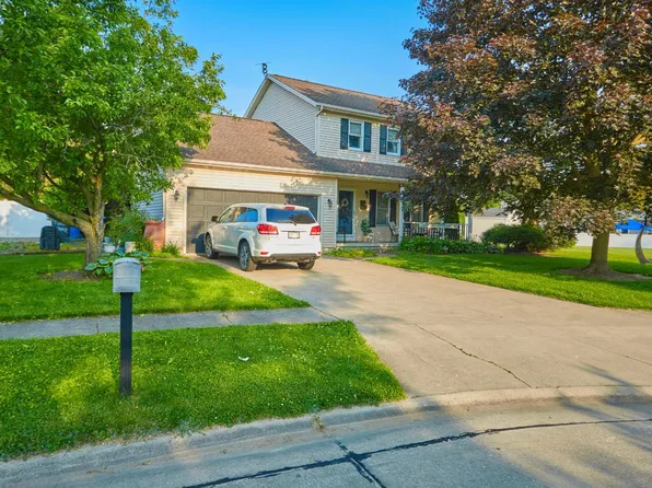 703 Parkview Ct, Huron, OH 44839
