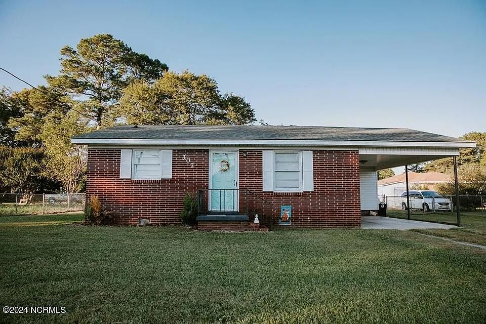 1st image of 307 South Street