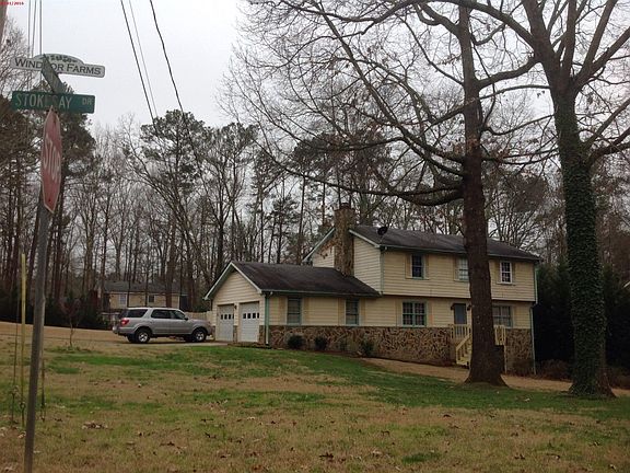 3rd image of 477 Stokesay Dr