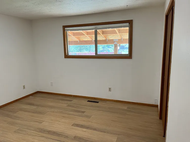 bedroom1