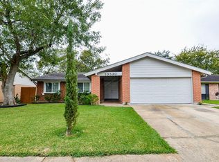 10530 Towne Square Rd, Sugar Land, TX 77498