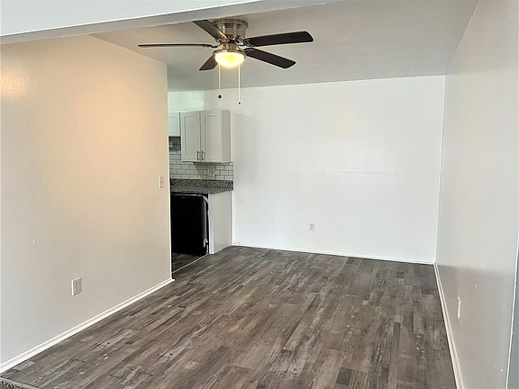 4th image of 21800 Coolidge Hwy APT 101