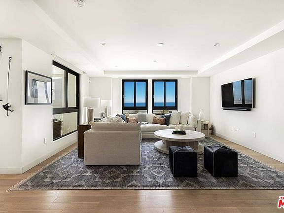 2nd image of 17326 Tramonto Dr #403
