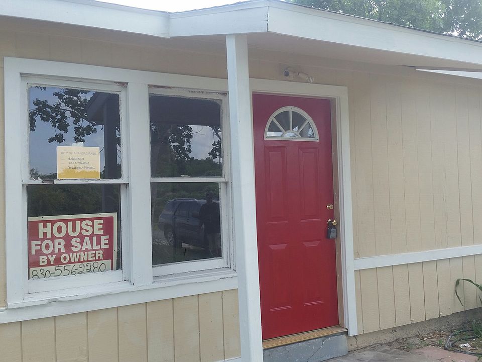 1st image of 1203 W Yoakum Ave