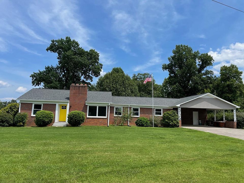 Updated exterior with a new roof