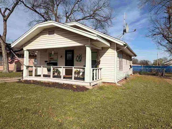 811 N Pine St, Ponca City, OK 74601