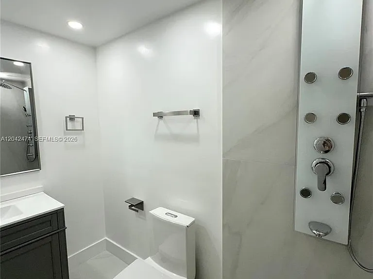 17620 Atlantic Blvd #310 — Photo 19