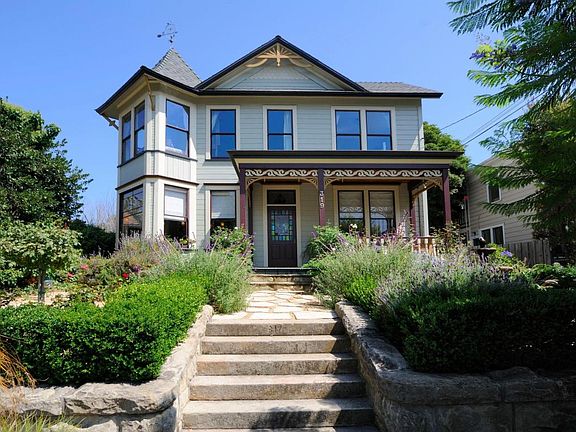 2nd image of 319 W Ortega St