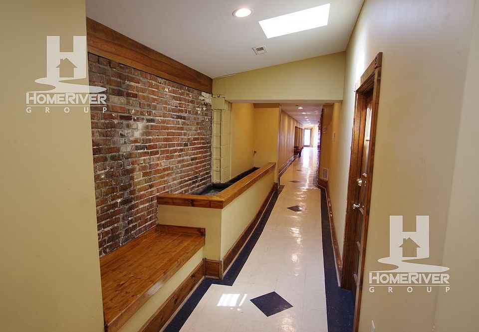 1st image of 708 Main St Suite 108
