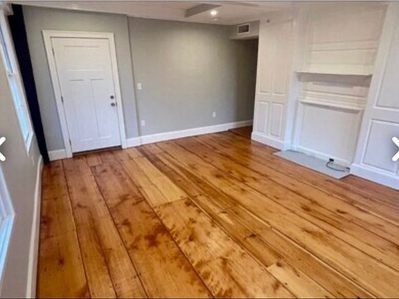 3rd image of 393 Essex St Floor 3