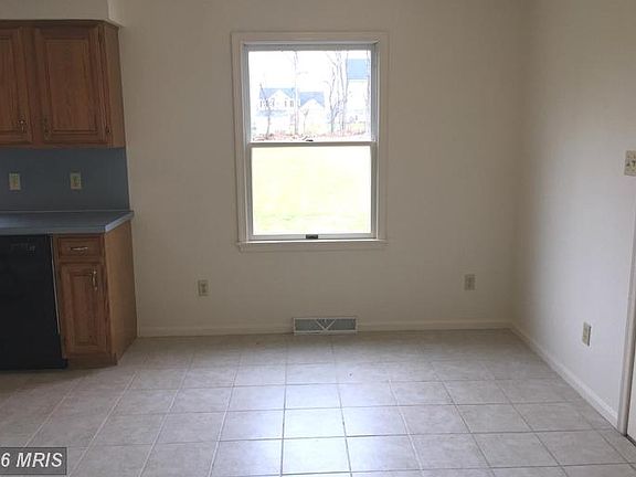 3rd image of 259 Hamilton Ave