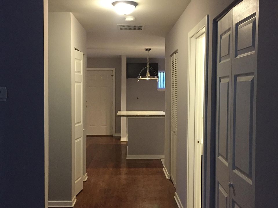 1st image of 6449 S Kenwood Ave #2