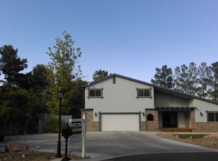 7270 Palmyra Ave, Las Vegas, NV 89117