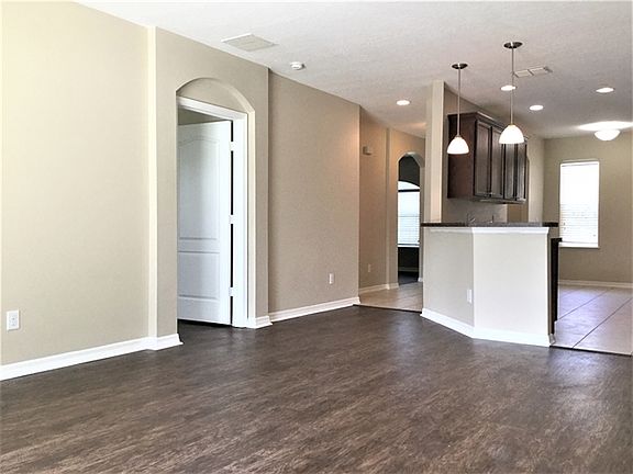 4th image of 12830 Scout Ct