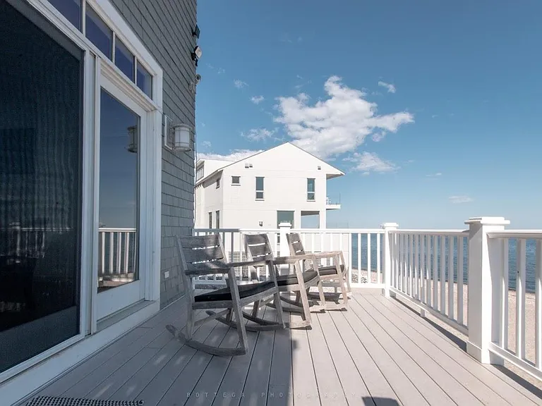 2123 Fairfield Beach Rd — Photo 6