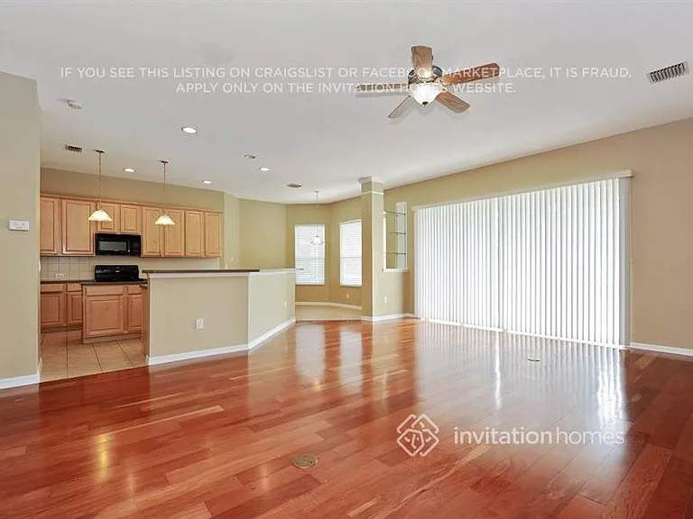 22744 Robins Nest Ct — Photo 8