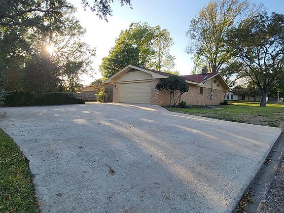 5th image of 119 Wedgewood Ln