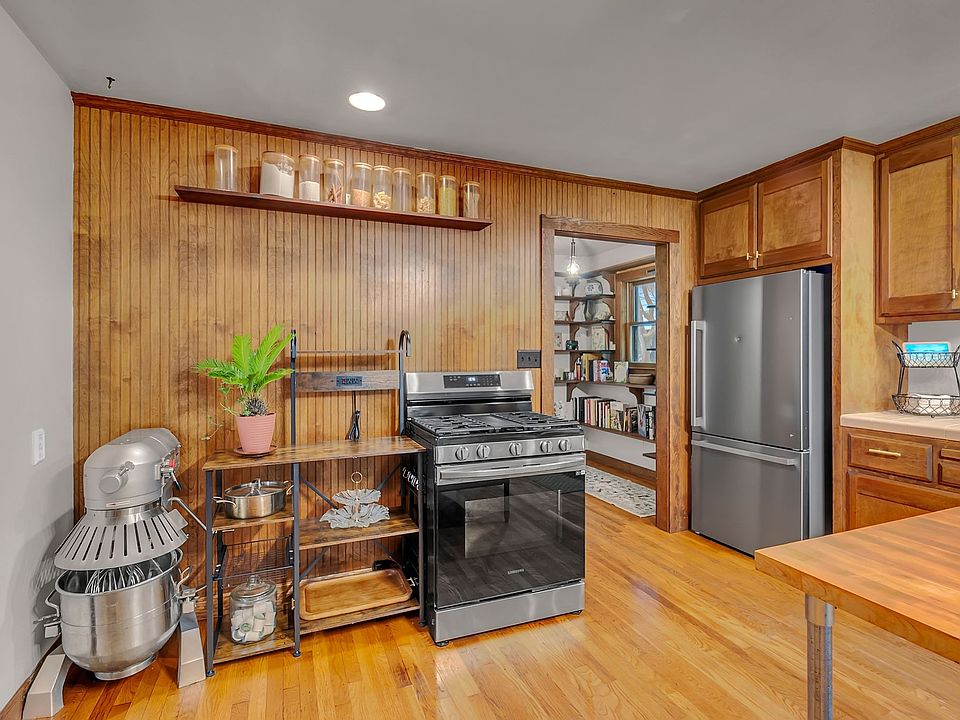 1988 Hidden Hills Rd, Pulaski, TN 38478 | Zillow