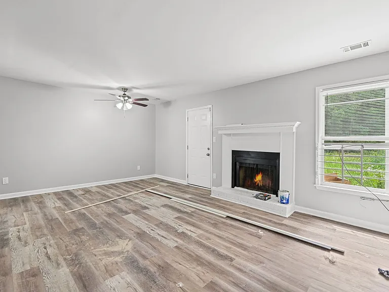 8066 Woodlake Dr — Photo 8