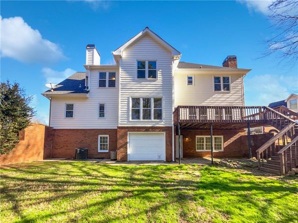 2925 Chesterfield Way SE, Conyers, GA 30013