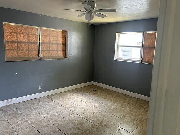 5th image of 773 W Dayton Circle