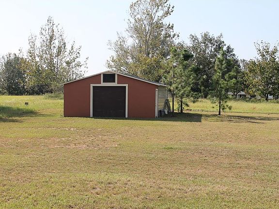 3rd image of 13346 Rainbow Ln