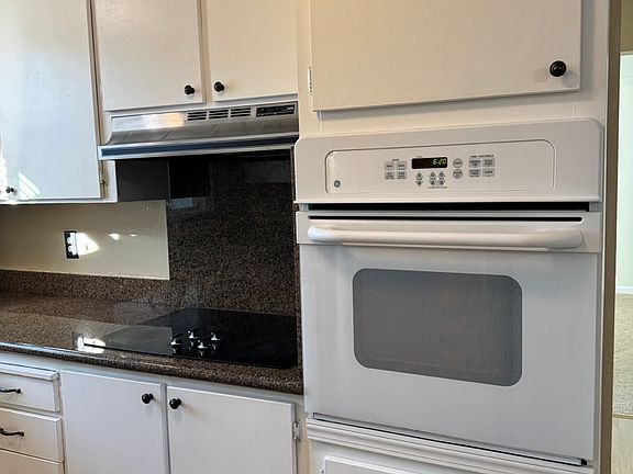4th image of 6150 Everglades Ct