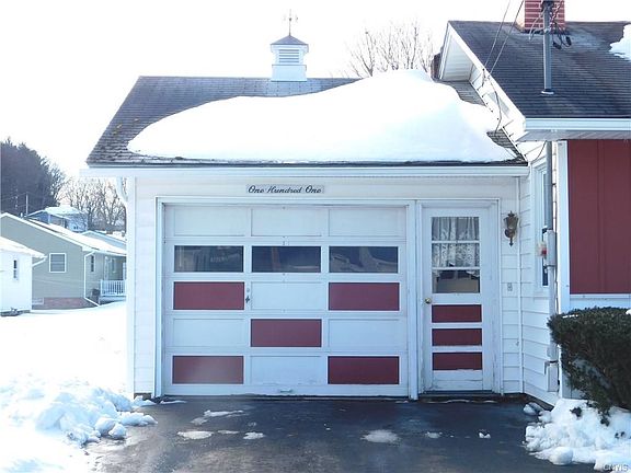 2nd image of 101 Husted Dr