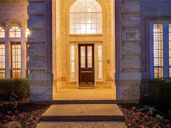 3rd image of 700 Aberdeen Way