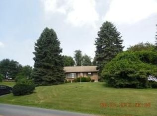 1634 Rock Hollow Rd, Birdsboro, PA 19508