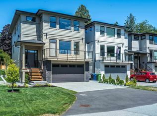 34059 Woodbine St, Abbotsford, BC V2S 2R2