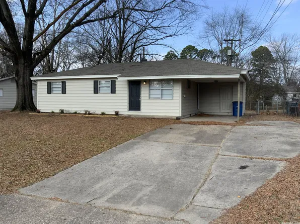 909 Roseclair Dr, North Little Rock, AR 72117