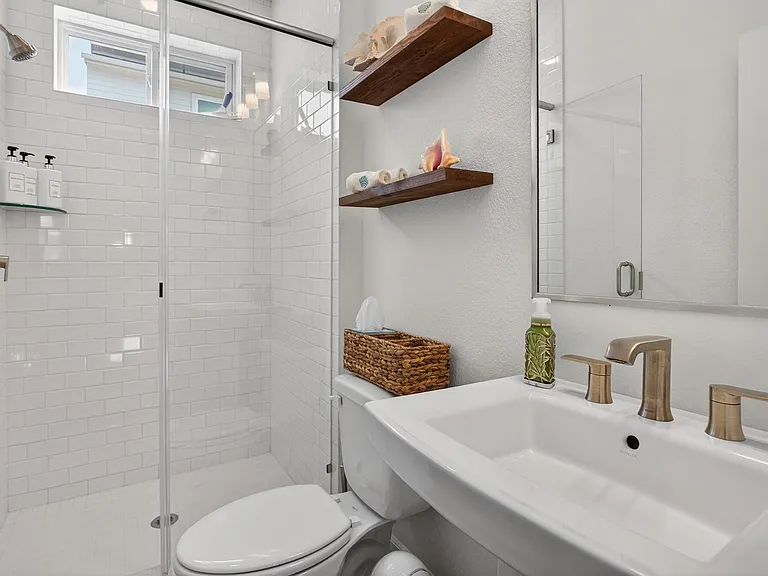 4206 Margarita St — Photo 17