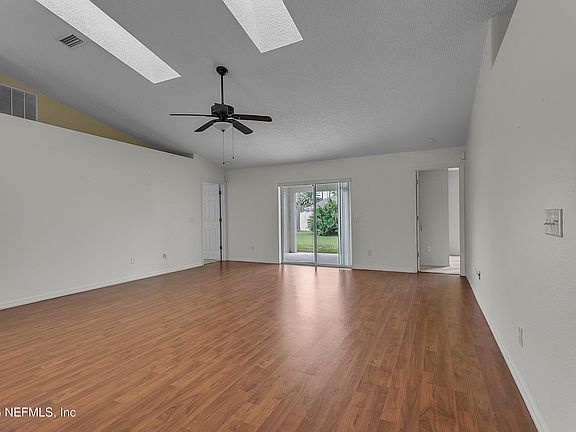 4th image of 1 BOWMAN Place