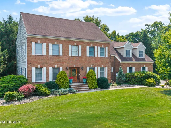 17 Clayton Drive, Millstone, NJ 08510