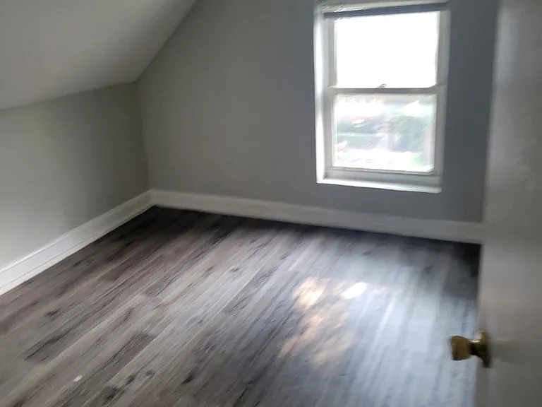 1443 N Bell Ave #3 — Photo 4