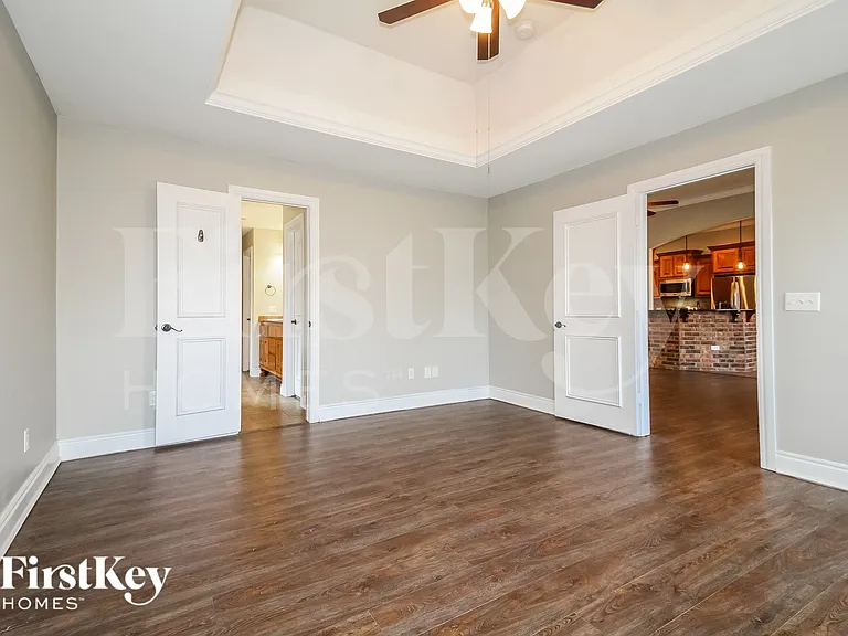 2604 Busheywood Dr — Photo 9
