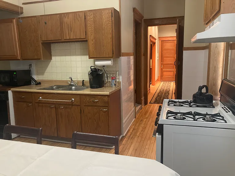 705 W Belmont Ave #2F — Photo 11