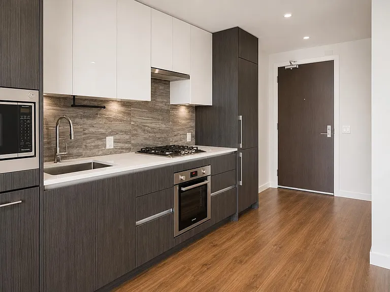 1888 Gilmore Ave #29 — Photo 4