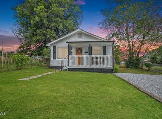 1310 E Myrtle Ave, Johnson City, TN 37601