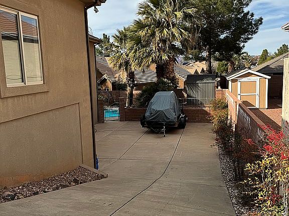 Driveway to basement garage 