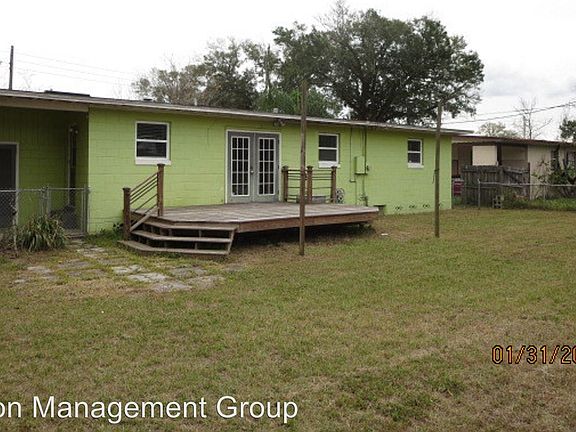 5th image of 704 S Alder Ave