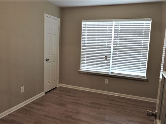 4th image of 4219 Fielder Green Ln