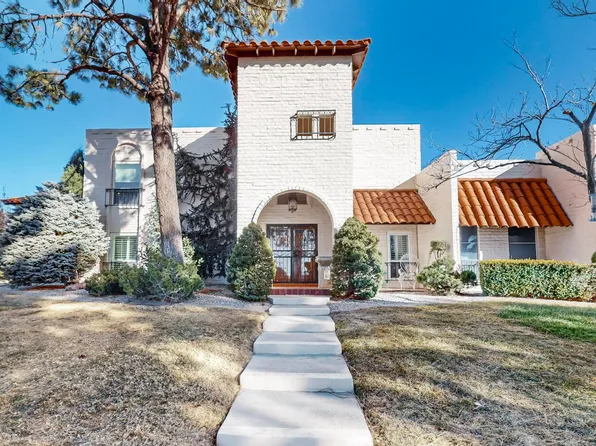 1361 Wagon Train Dr SE, Albuquerque, NM 87123