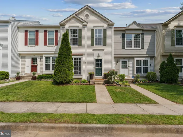 7209 Stover Ct, Alexandria, VA 22306