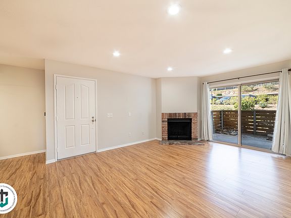 5th image of 1730 S El Camino Real S #1-105