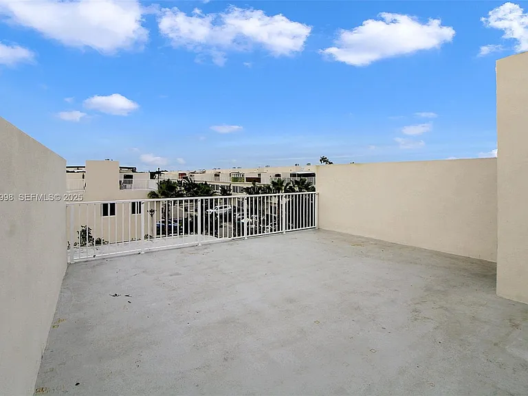 14462 SW 259th St — Photo 11