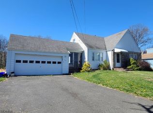 215 Finderne Ave, Bridgewater Twp., NJ 08807