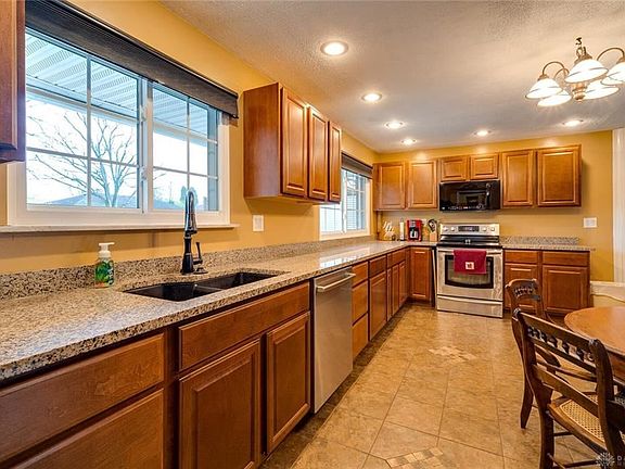 5th image of 5574 Leibold Dr