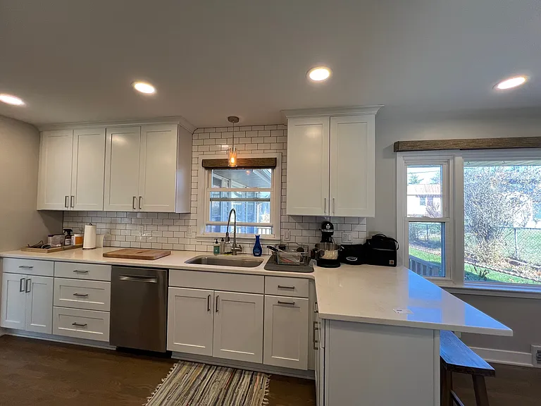 7137 Wilshire Blvd — Photo 12